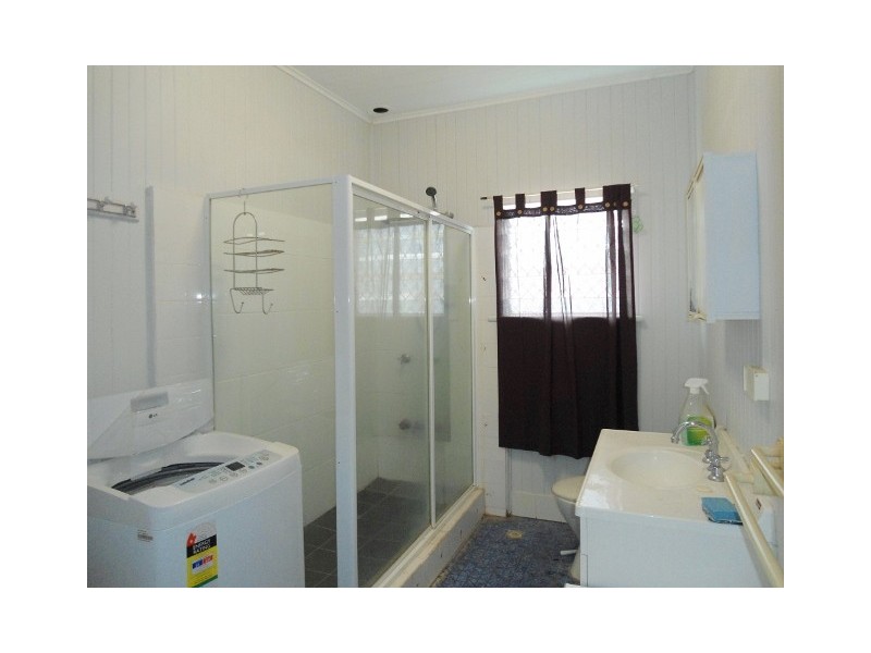 11 PERROUX STREET, Gulliver QLD 4812