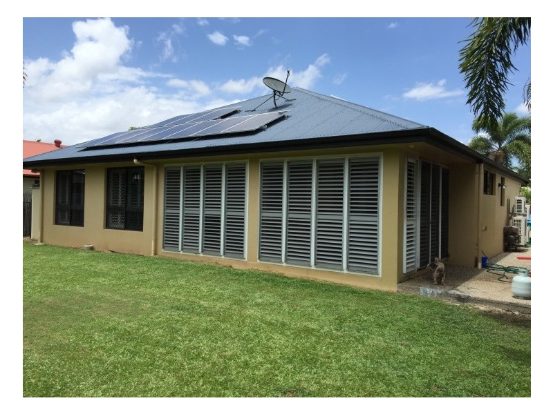 4 MEADOWBROOK DRIVE, Aitkenvale QLD 4814