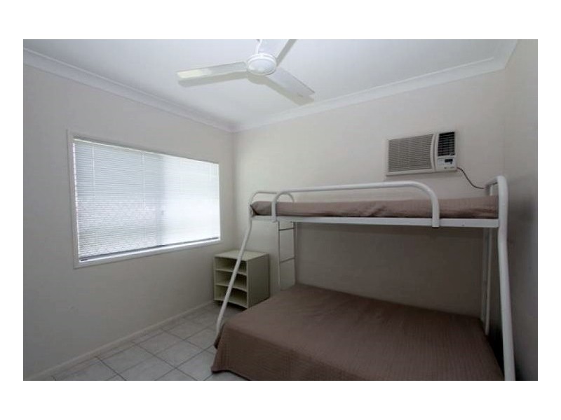 8 TURNBERRY COURT, Balgal Beach QLD 4816