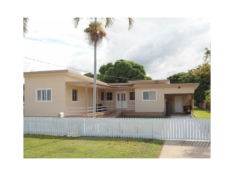 233 IRELAND STREET, Oonoonba QLD 4811