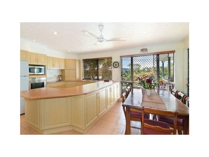 6 JARRAH COURT, Cranbrook QLD 4814