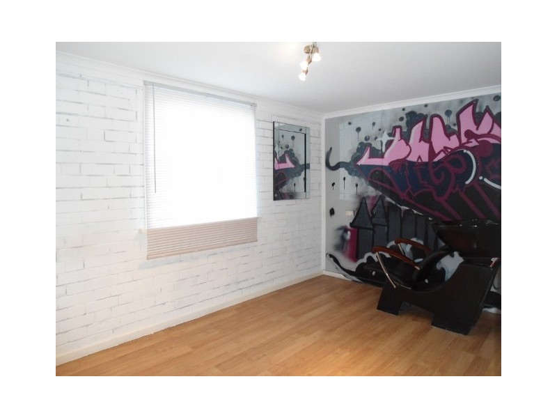 33 THOMPSON STREET, Aitkenvale QLD 4814