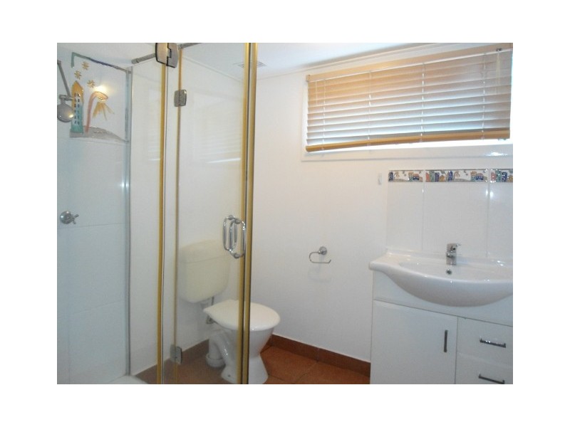 33 THOMPSON STREET, Aitkenvale QLD 4814