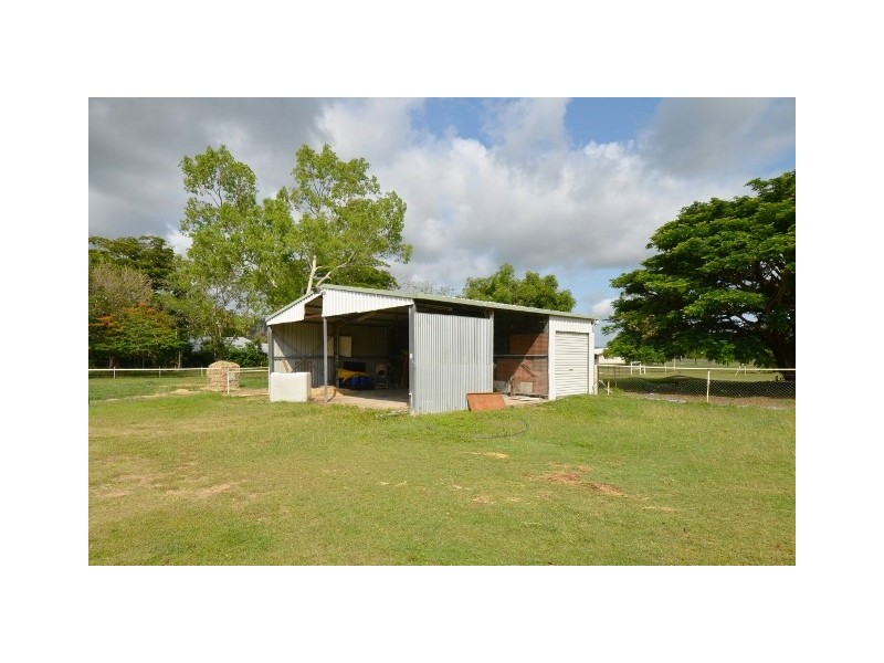 18 Duggan Drive, Alligator Creek QLD 4816