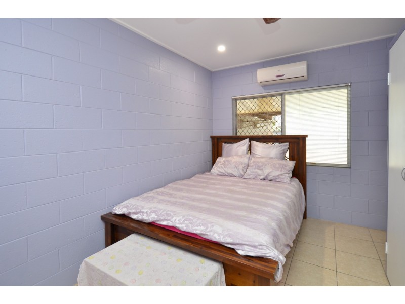 5/17 CRAUFORD STREET, West End QLD 4810