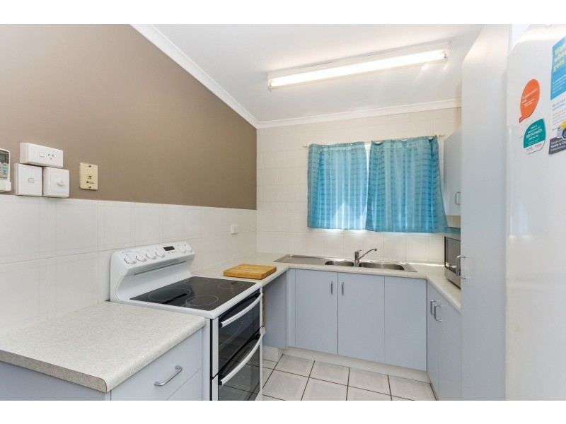 4/27 KITCHENER ROAD, Pimlico QLD 4812