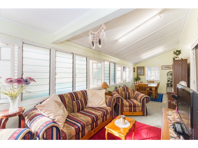 11 O’Connor Street, Rosslea QLD 4812