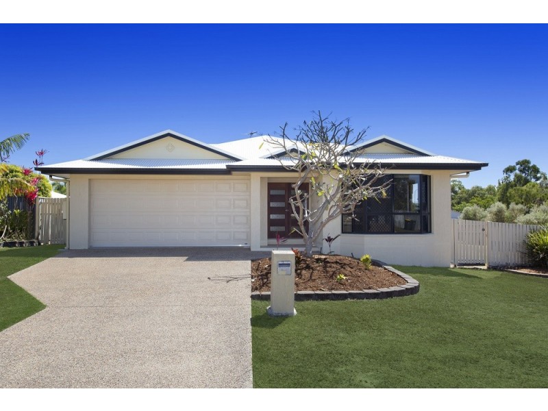 22 DUNGURRA PLACE, Bushland Beach QLD 4818