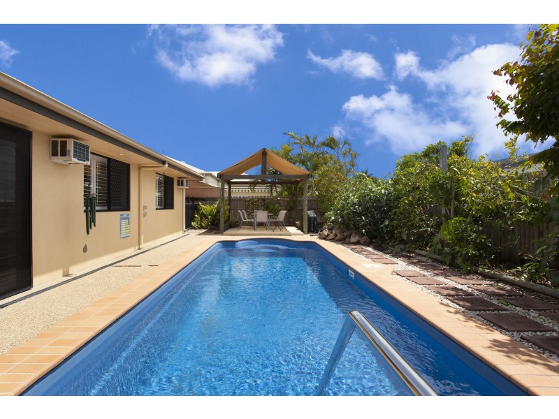 7 MEADOWBROOK DRIVE, Aitkenvale QLD 4814