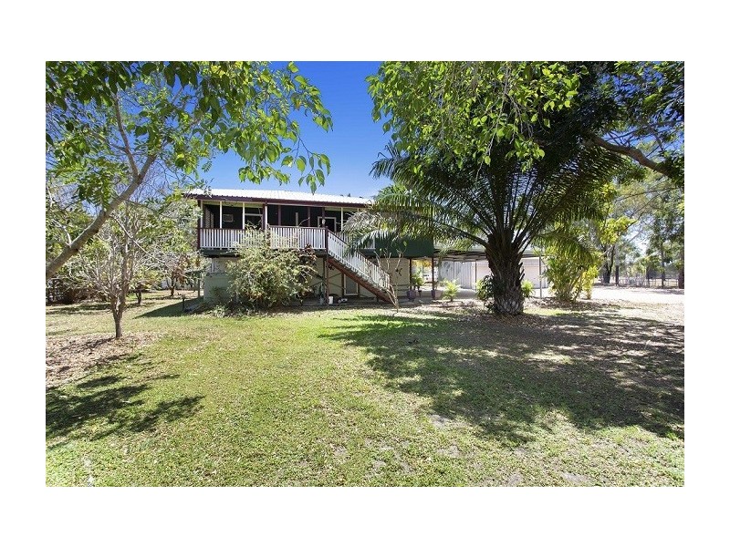 9 BRISBANE DRIVE, Jensen QLD 4818