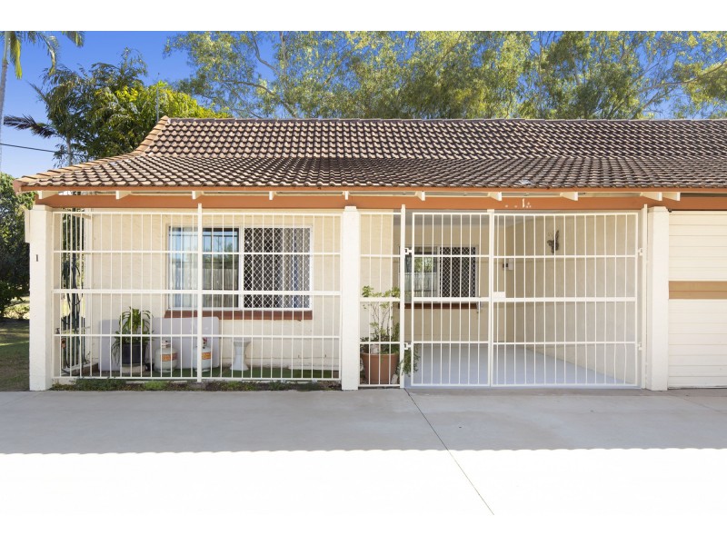 1/43 SURREY STREET, Hyde Park QLD 4812