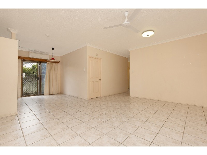 1/30 HAMMETT STREET, Currajong QLD 4812