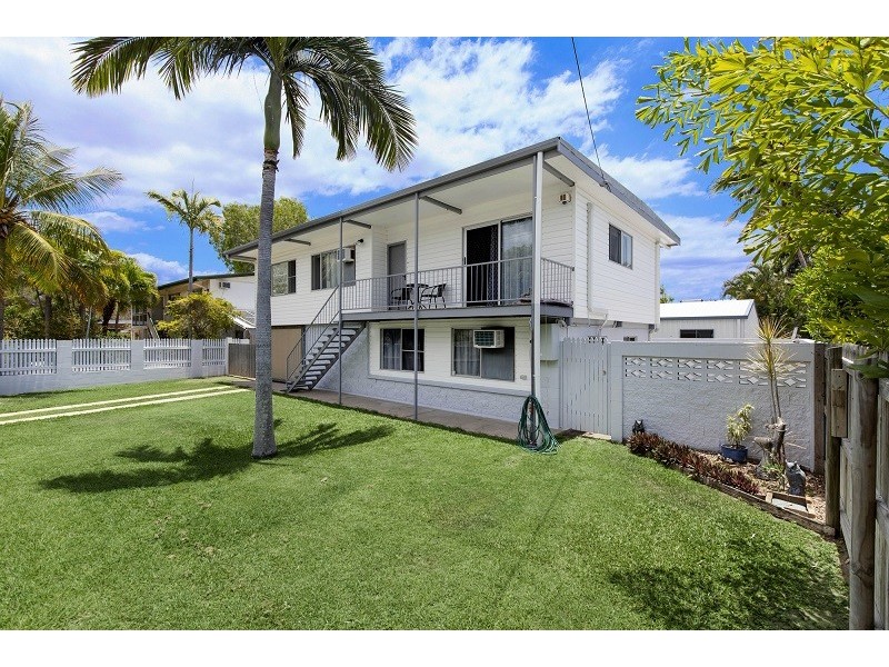 109 ALBERT STREET, Cranbrook QLD 4814