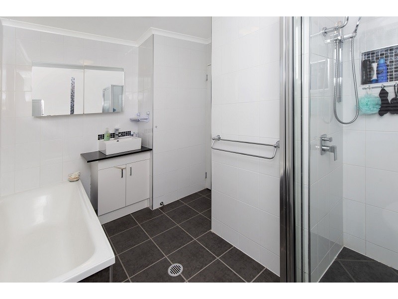 109 ALBERT STREET, Cranbrook QLD 4814