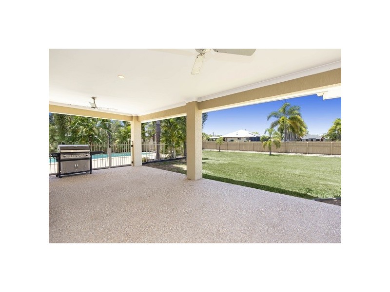 17 BRONCO COURT, Kelso QLD 4815