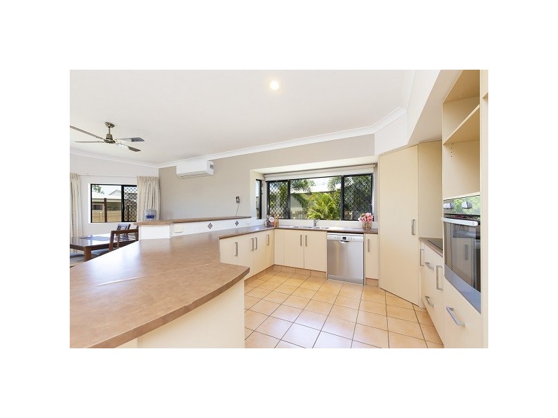 17 BRONCO COURT, Kelso QLD 4815