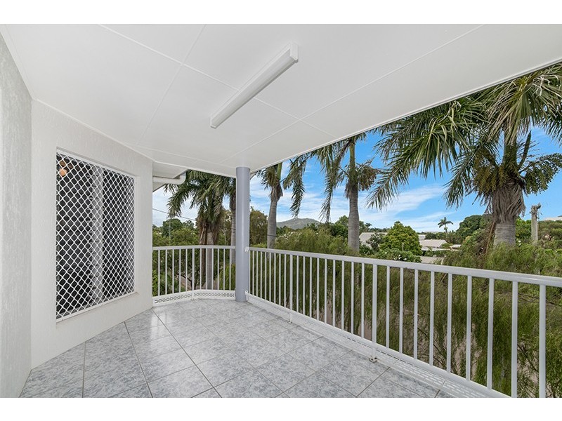 25 LINDSAY STREET, Rosslea QLD 4812