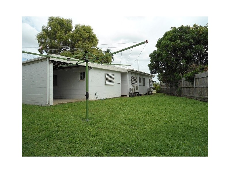 203 HUGH STREET, Currajong QLD 4812