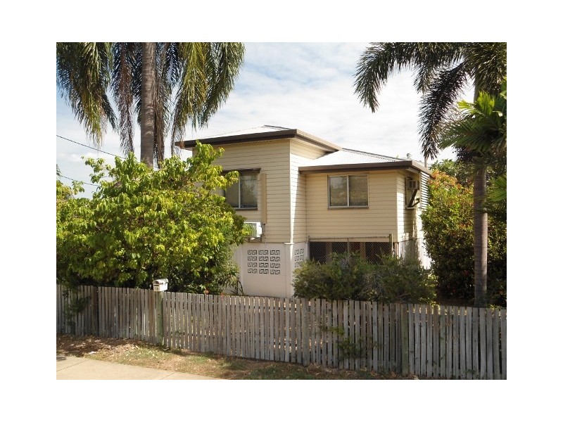 18 MEENAN STREET, Garbutt QLD 4814