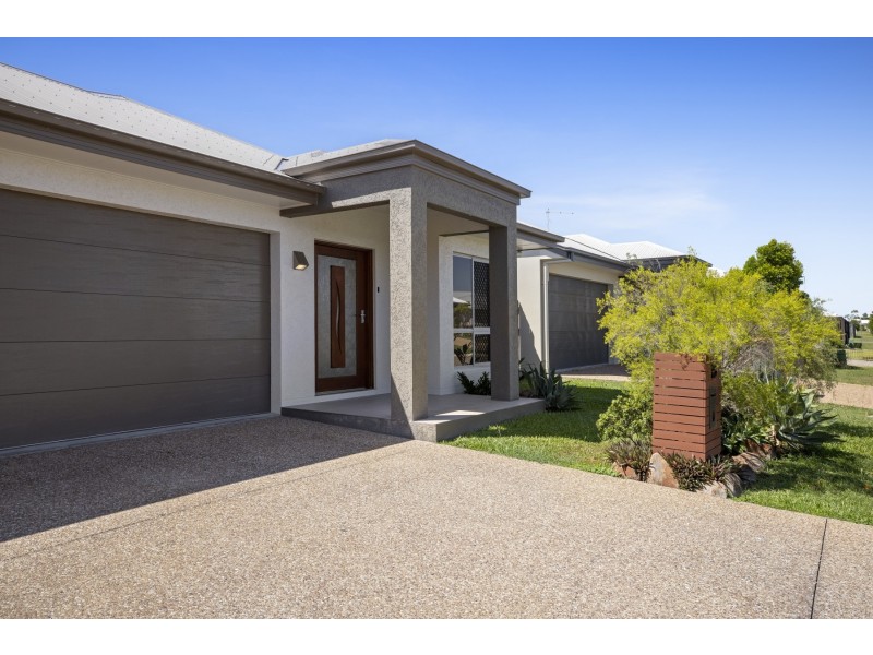 10 FRIDAY AVENUE, Burdell QLD 4818