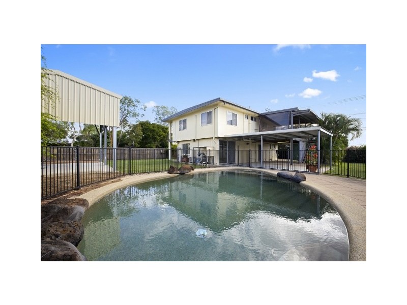 2 BUUNONG AVENUE, Kelso QLD 4815