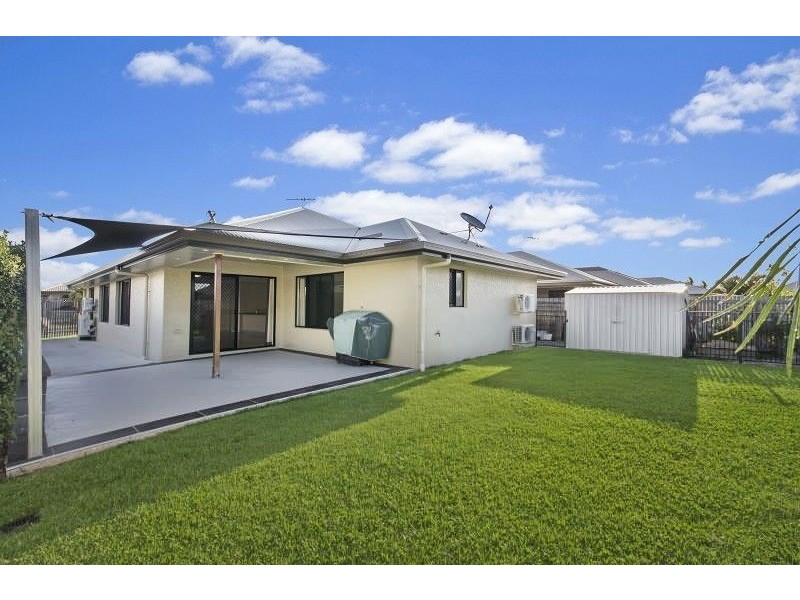 5 BOULT CRESCENT, Burdell QLD 4818