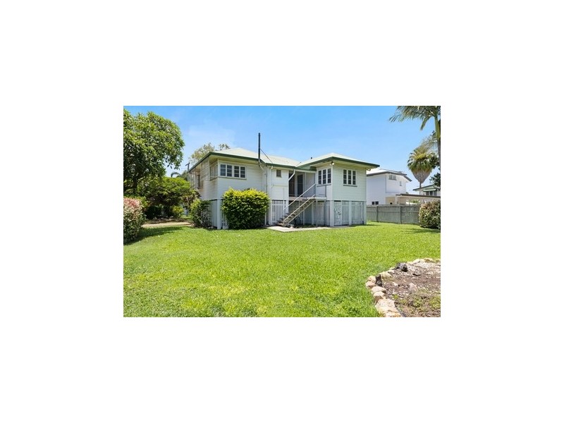 1 SWALES STREET, Mundingburra QLD 4812