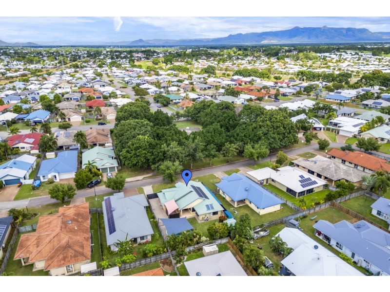 17 BELLINGHAM CRESCENT, Kelso QLD 4815