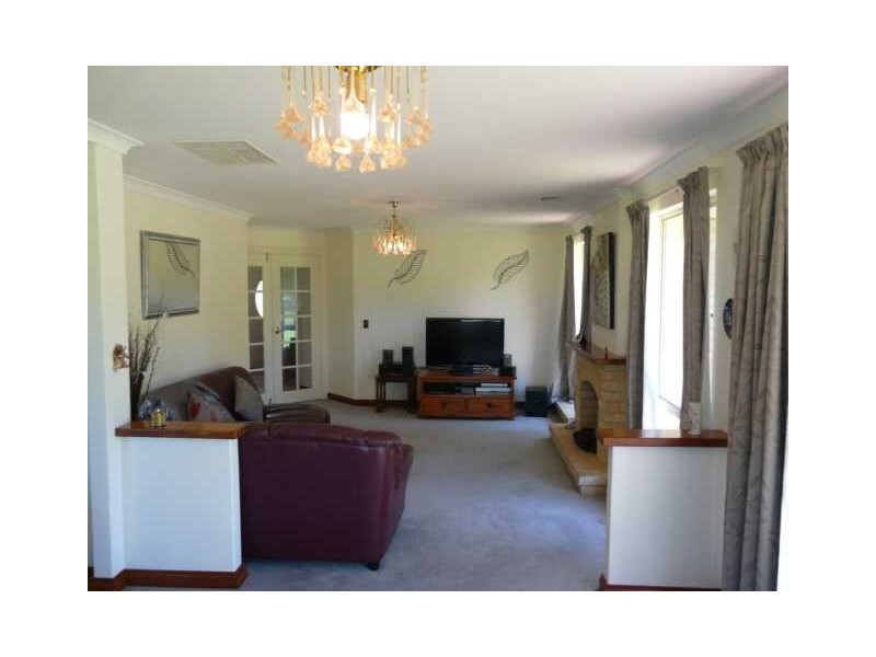 57 leaver, Cardup WA 6122