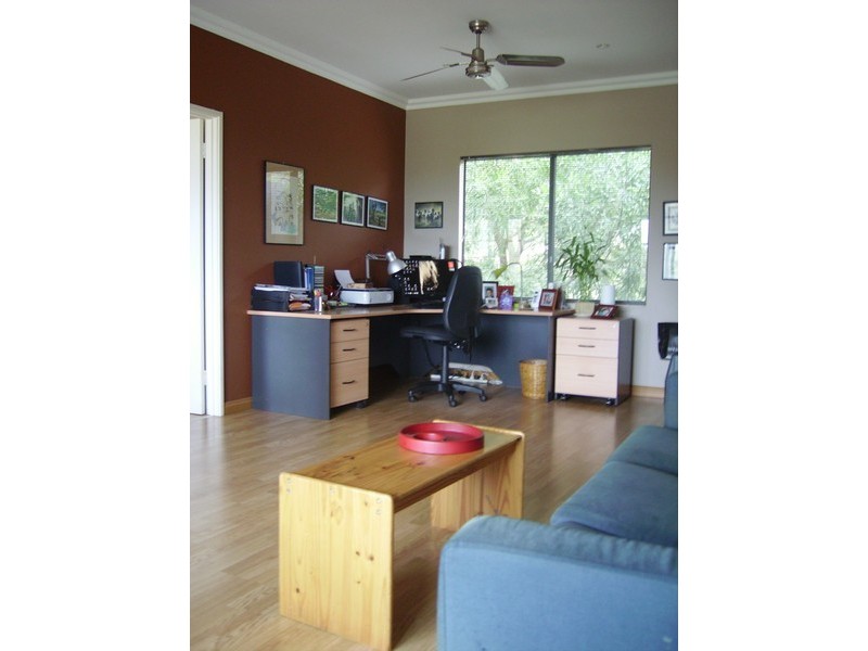 6 bainbridge, Gidgegannup WA 6083
