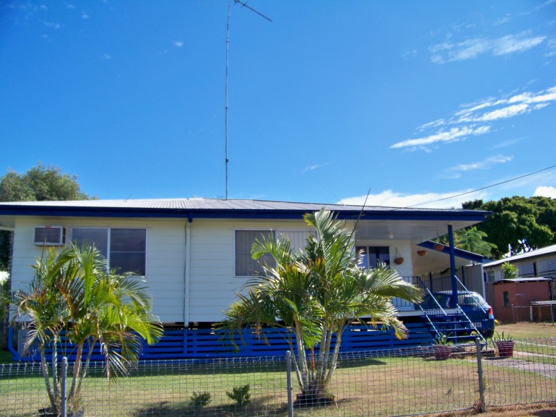 66 Nobbs Street, Moura QLD 4718