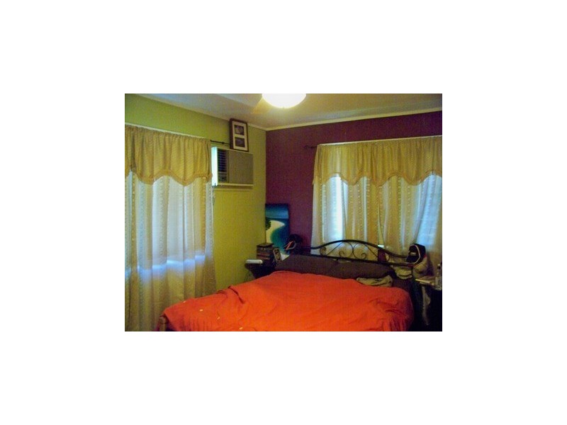 66 Nobbs Street, Moura QLD 4718