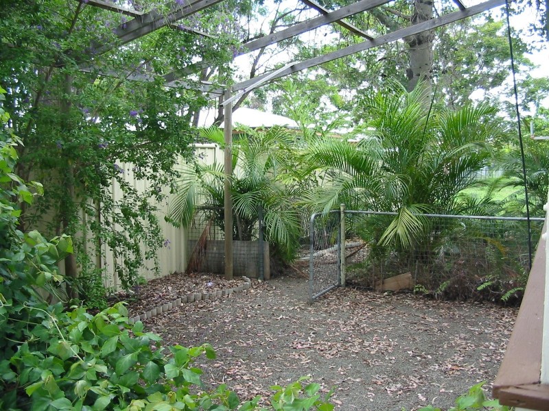 14 Hewitt Street, Moura QLD 4718