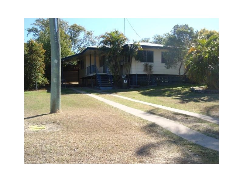 54 Nobbs Street, Moura QLD 4718