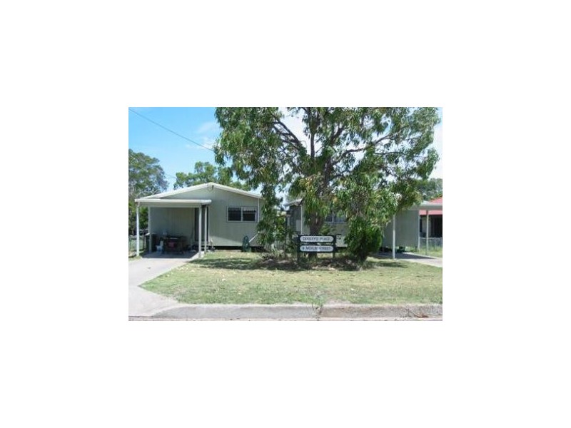 9 Nicklin Street, Moura QLD 4718