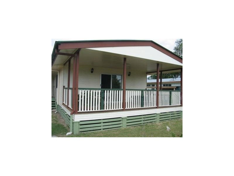 55 Davey Street, Moura QLD 4718