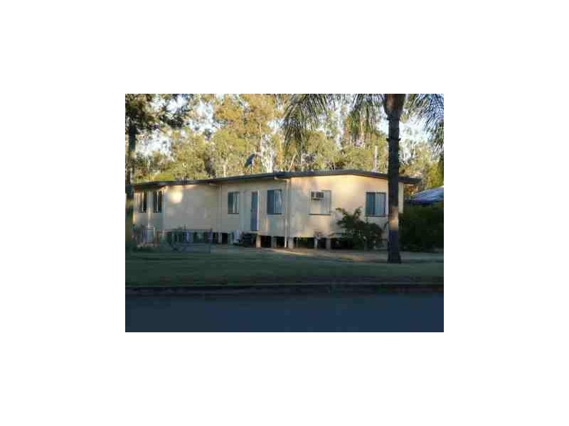 1-2/4 The Boulevard, Theodore QLD 4719