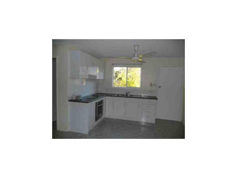 1-2/4 The Boulevard, Theodore QLD 4719