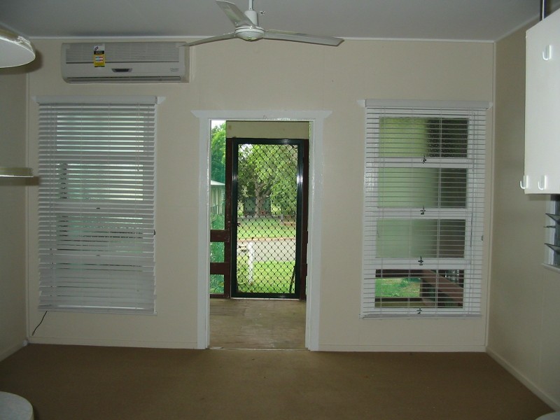 40 King Street, Moura QLD 4718