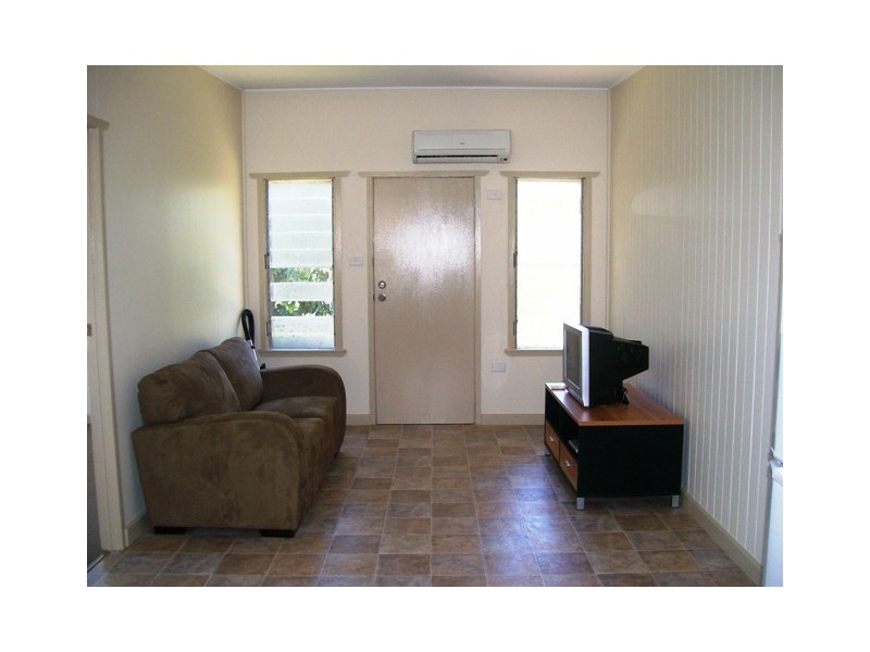 3/76 Dawson Highway, Moura QLD 4718