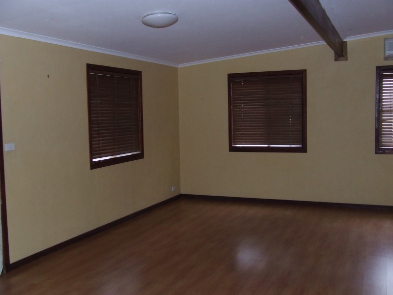 61 King Street, Moura QLD 4718