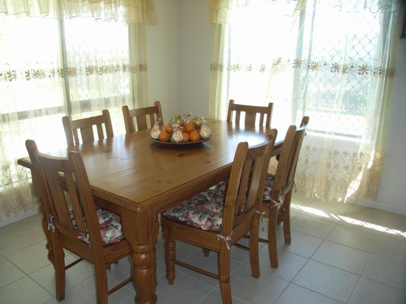 38 Gatwick St, Burdell QLD 4818