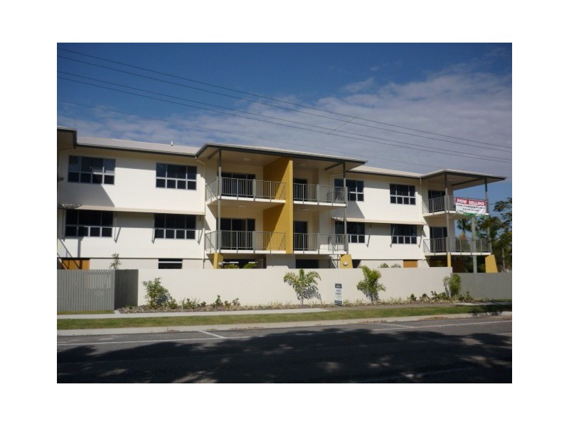 11 Crauford St, West End QLD 4810