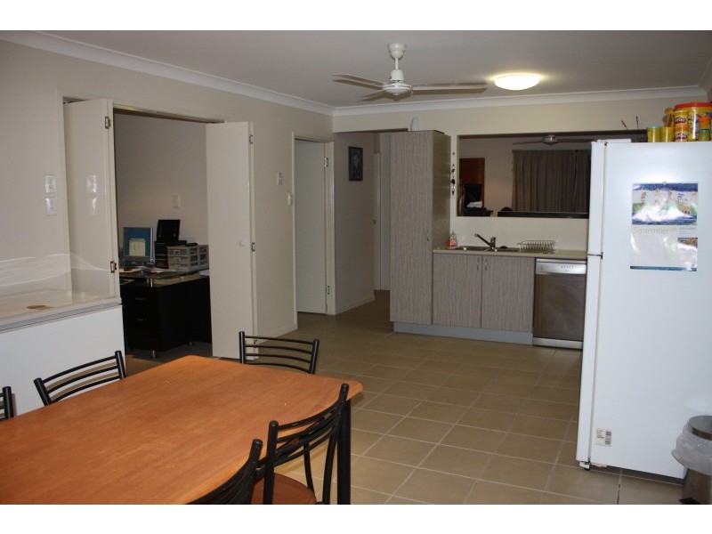 7 Wexford Cr, Burdell QLD 4818