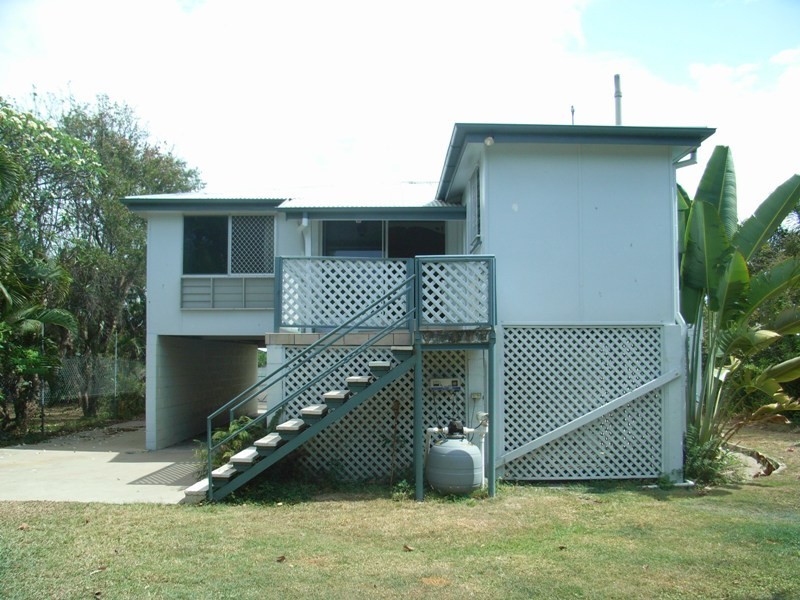 159 Francis St, West End QLD 4810
