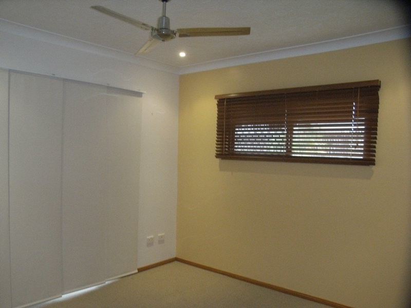 10 Kiandra Place, Mount Louisa QLD 4814