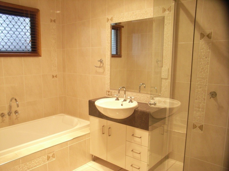 10 Kiandra Place, Mount Louisa QLD 4814