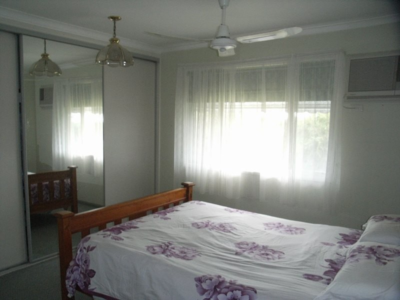 1 Farrenden St, Stuart QLD 4811