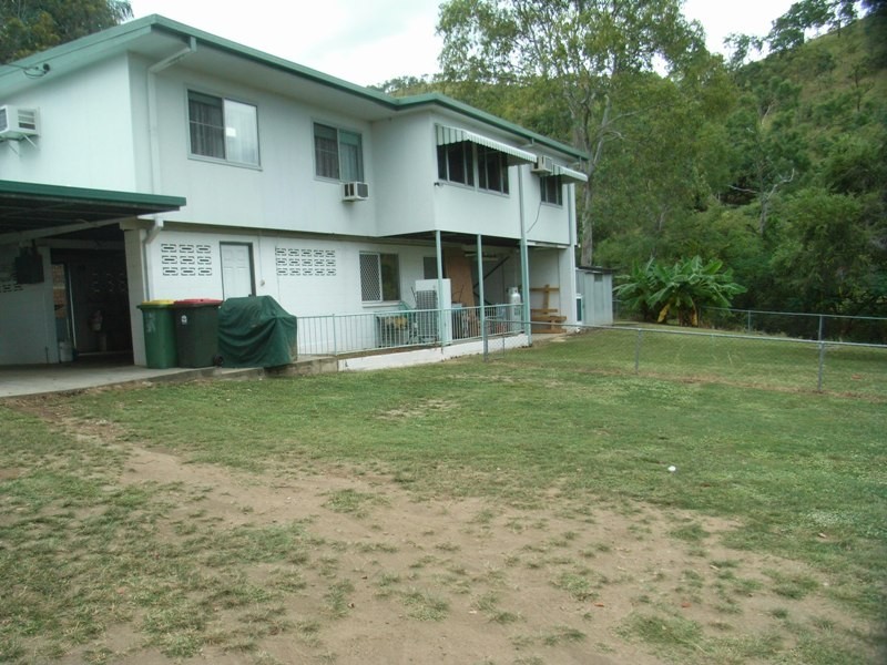 1 Farrenden St, Stuart QLD 4811