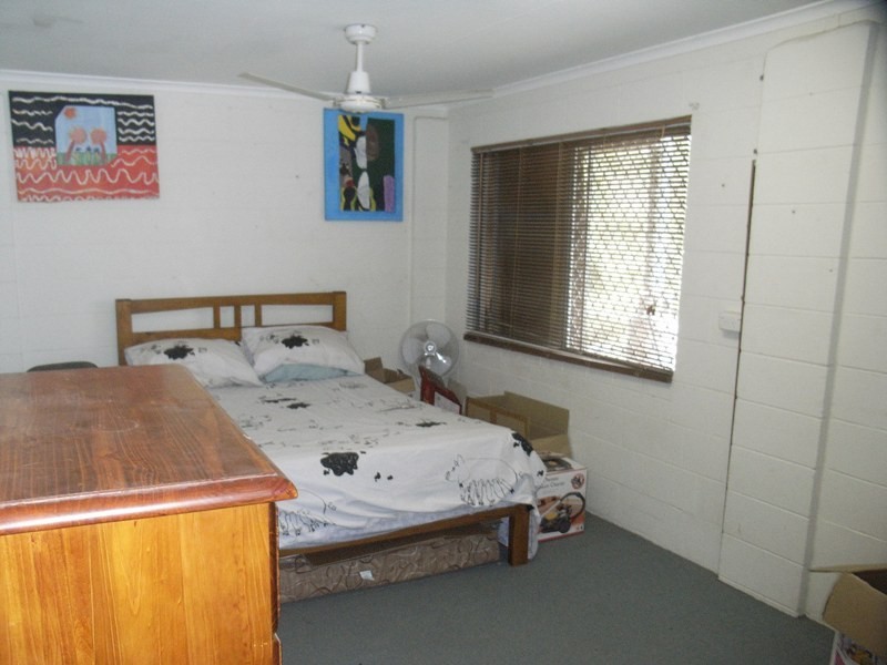 1 Farrenden St, Stuart QLD 4811